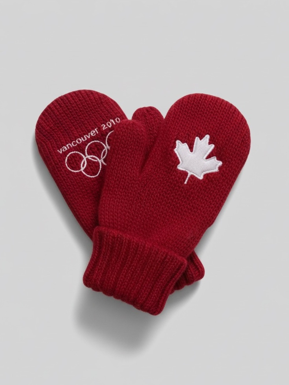 NWT HBC Official Vancouver 2010 Olympics Red Knit Mittens | Adult L/XL